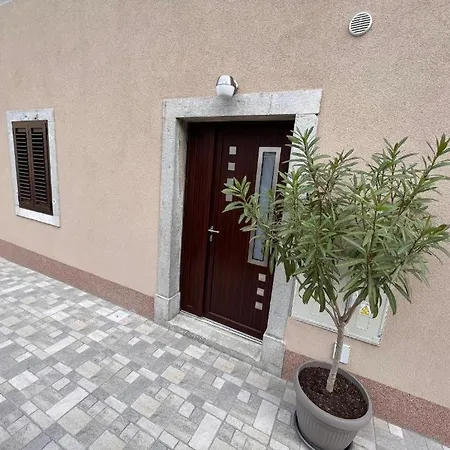 Above Promenade W Terrace & Parking Apartment Rabac