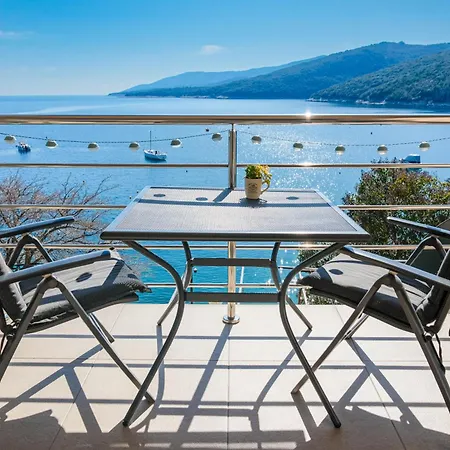 Above Promenade W Terrace & Parking Rabac